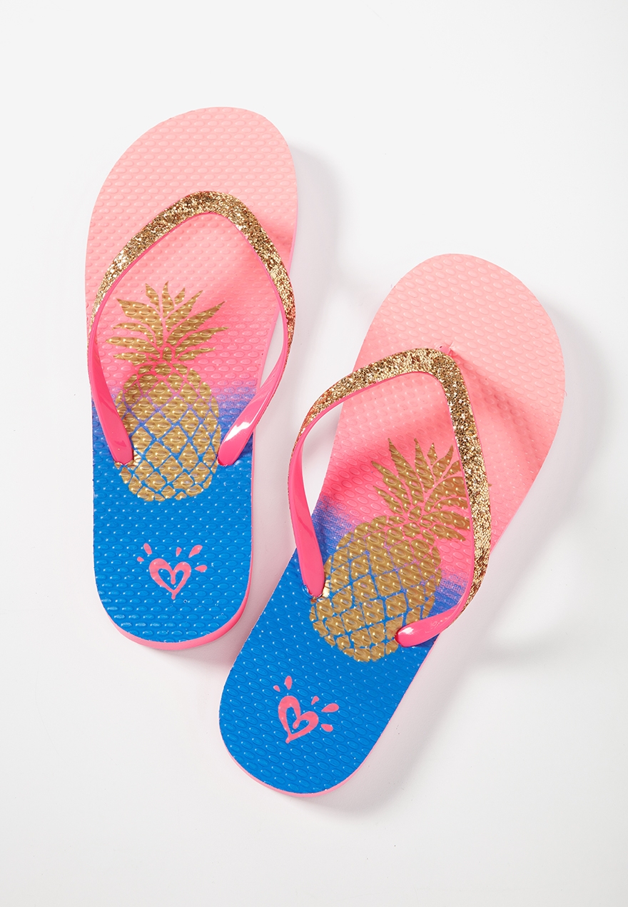 pineapple flipflops